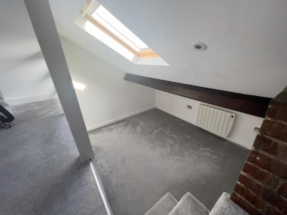 The Dragon Pad Boutique Apartment Royal Tunbridge Wells Exterior foto